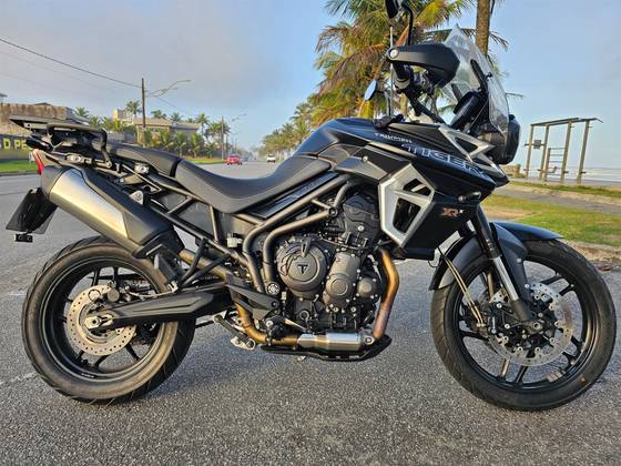 TRIUMPH TIGER 800 XRX 